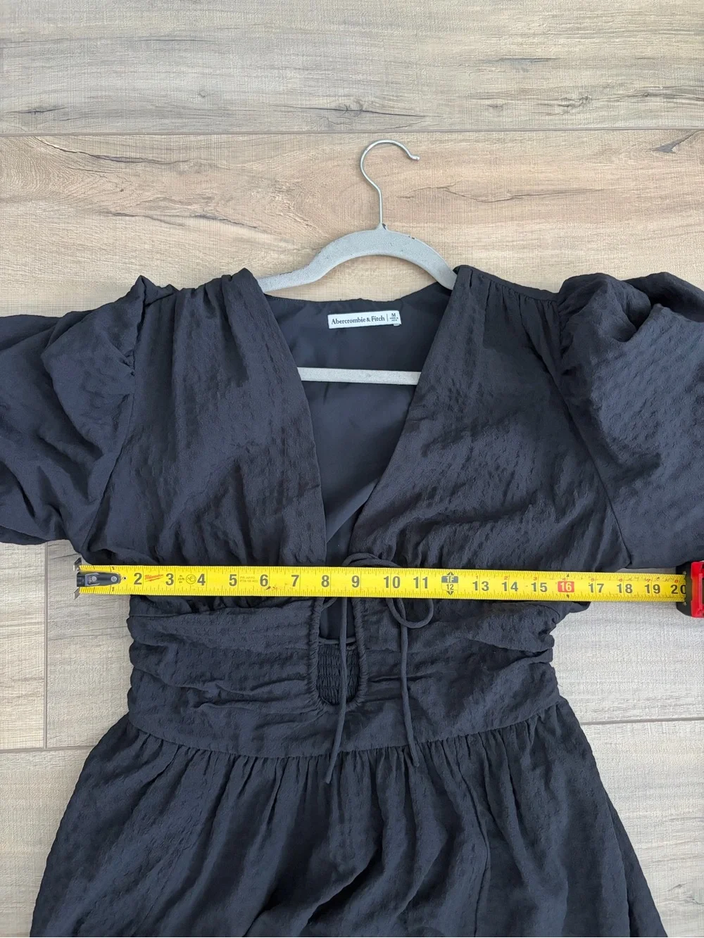 Abercrombie & Fitch Tie Front Textured Puffed Sleeves Maxi Dress Black M